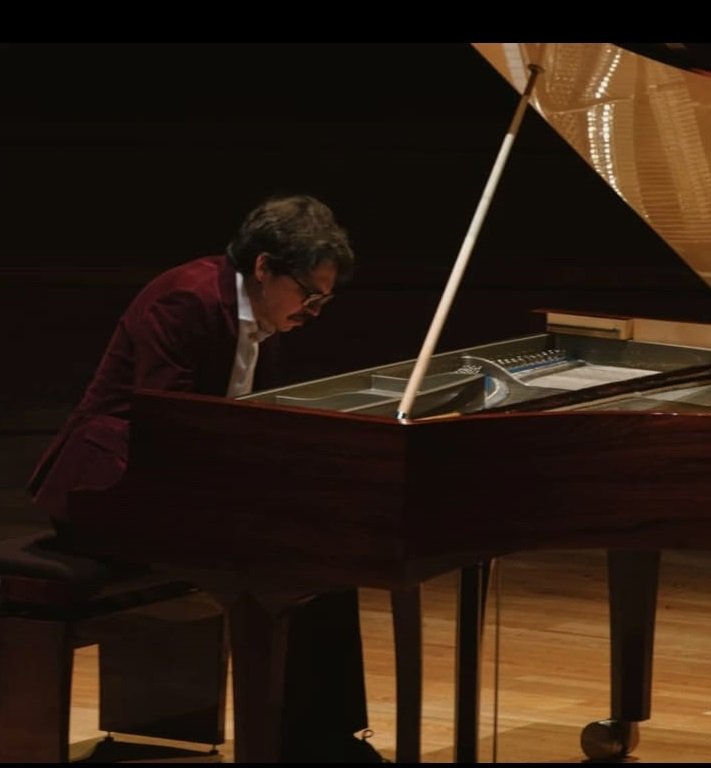 Lucas Debargue - Philharmonie 3 février 2025.jpg