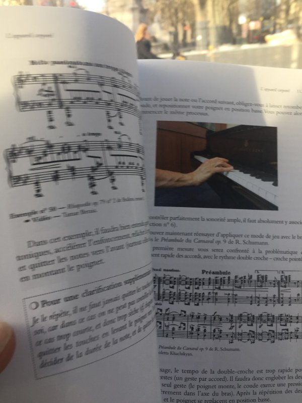 Piano geste  son.jpg