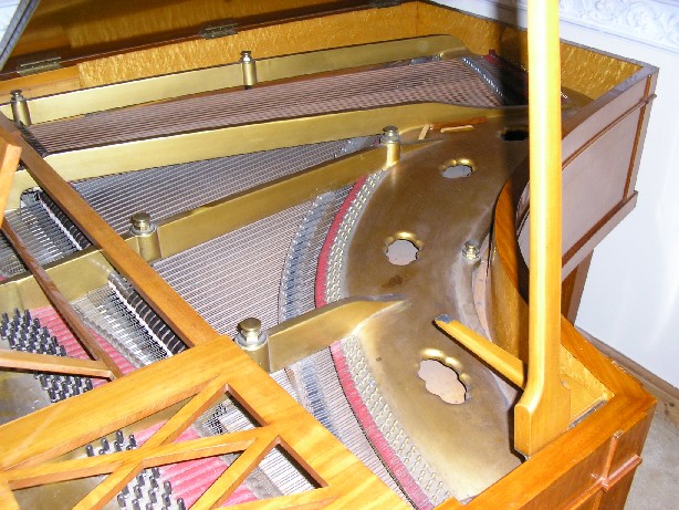 Dans son gros bidon.