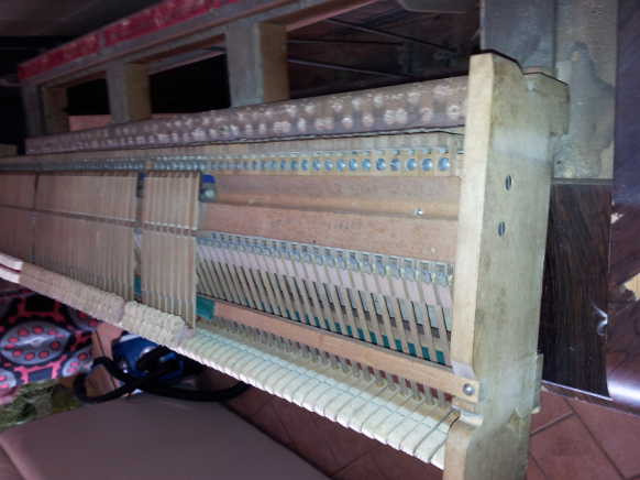 la deuxième partie complète que j'ai gardée (avec les marteaux, c'est ça ?) : est-ce utile que je garde ça aussi ?